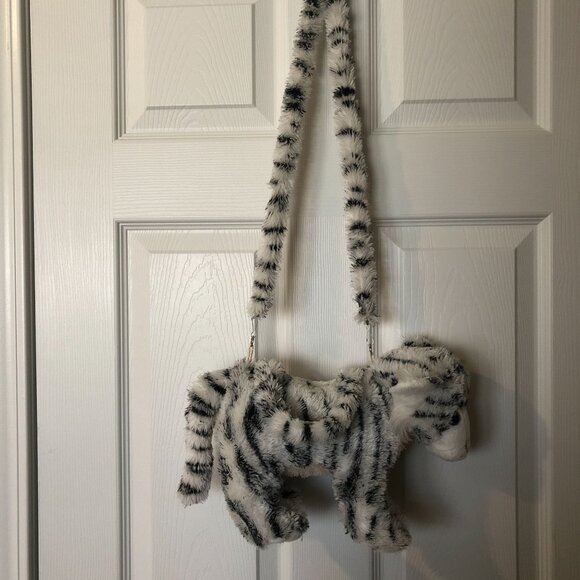 RARE BJ Toys Snow Leopard Purse Shoulder & Hand Straps Zippered Pocket 4" Deep - Picture 8 of 11